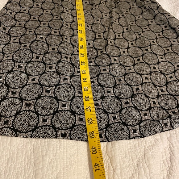 The Limited Tan and Black Wrap Dress - Picture 4 of 5